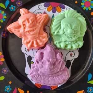 Killer clowns from outer space soaps